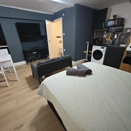 Apartment New Studio Flat In Old Street - Zone 1 *
