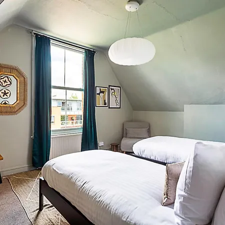 Stylish Boutique Apartment *
