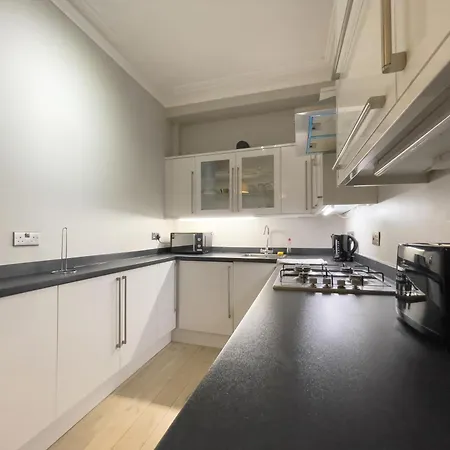 Hyde Park Haven By Urban Retreats Apartment London
