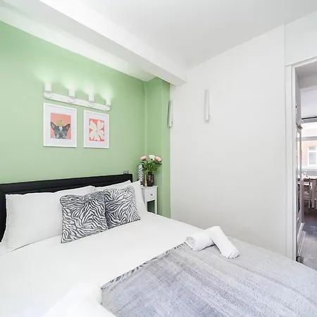 Soho F2