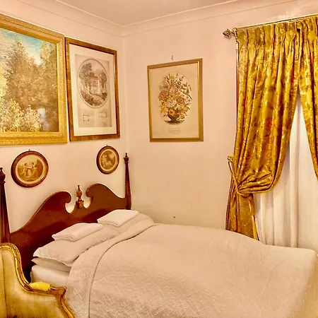 Quality And Very Good Value Private In Close To Notting Hill Zone 2 *