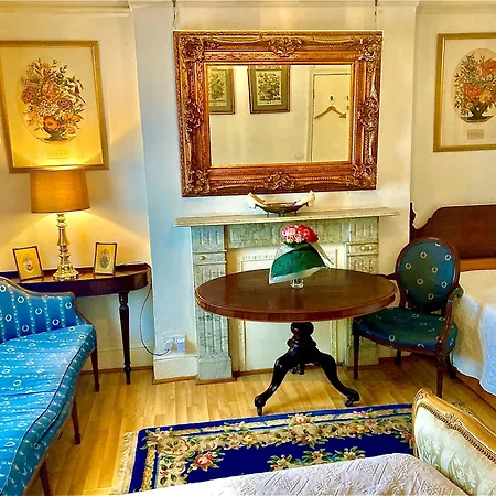 Quality And Very Good Value Private In Close To Notting Hill Zone 2 Maison d'hôtes Londres