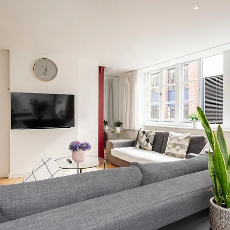 Covent Garden Apartment