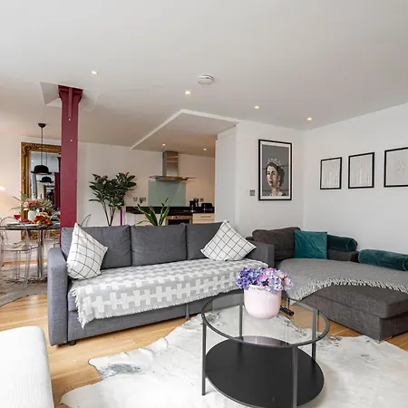 Covent Garden Apartment