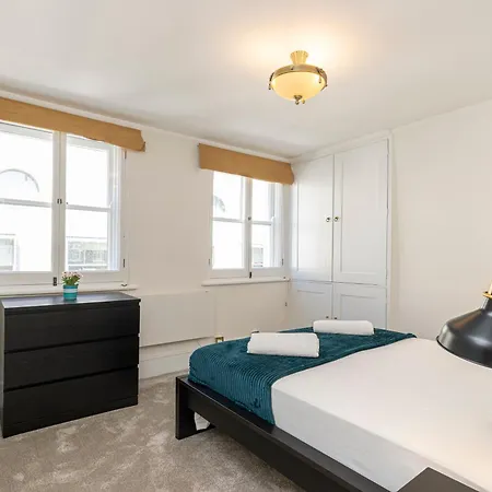 Apartment Covent Garden London