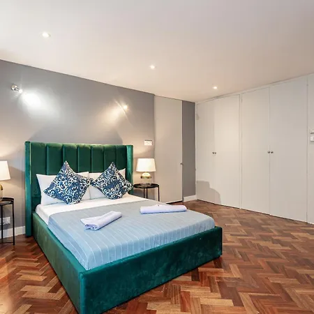 Covent Garden Apartment London
