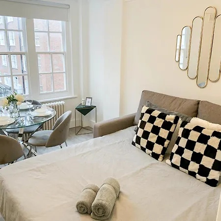 Vibrant 2-Bedroom Flat With Elevator In Marylebone, Close To Hyde Park & Edgware Road *