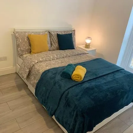 Luxury 2 Bedroom In King's Cross