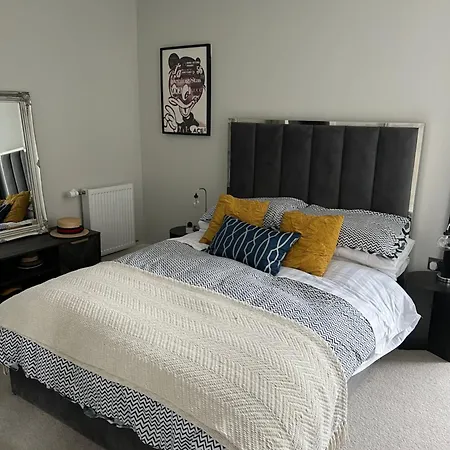 Mauger Heights London