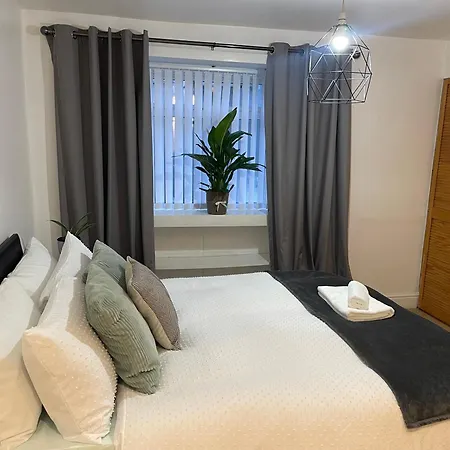 A Lovely One Bed Flat In North * Finchley