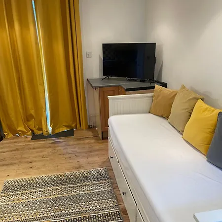 Apartment A Lovely One Bed Flat In North *