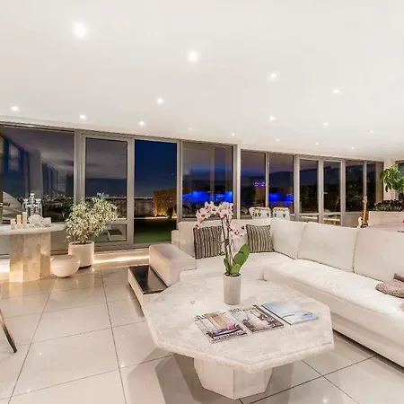 Homestay Omg Penthouse