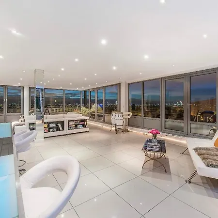 Homestay Omg Penthouse *