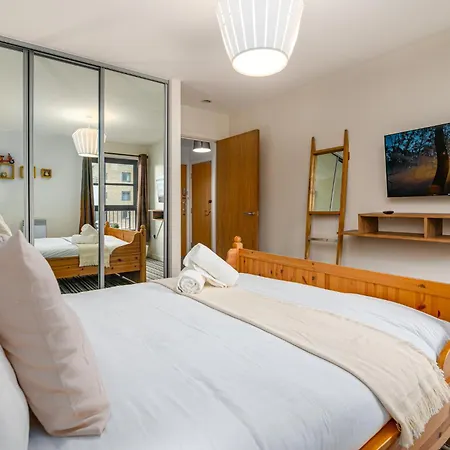 Zenith Hub Apartment *