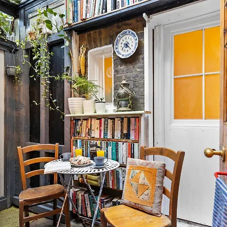 Apartment Parea Living - Cosy 1-bed Artistic Flat At Newington