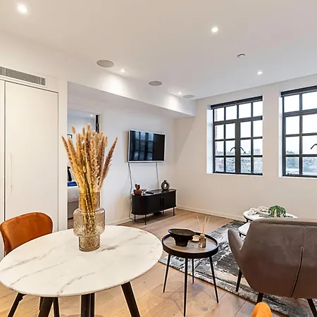 Charming Kentish Town Retreat