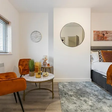 Beautiful-cosy-king Sized Bed Flat 3 Min Walk To Tube Station *