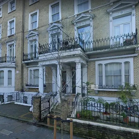 Apartment Uk Chaps Retreat: 2 Bedroom - 2bathroom