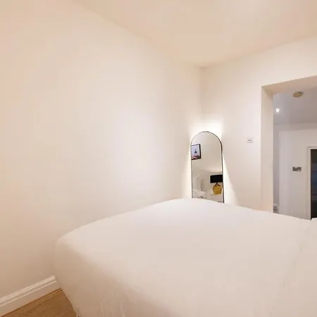 Apartment Welcoming Flat With Sauna - Paddington *