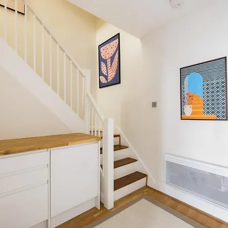 Apartment Welcoming Flat With Sauna - Paddington London