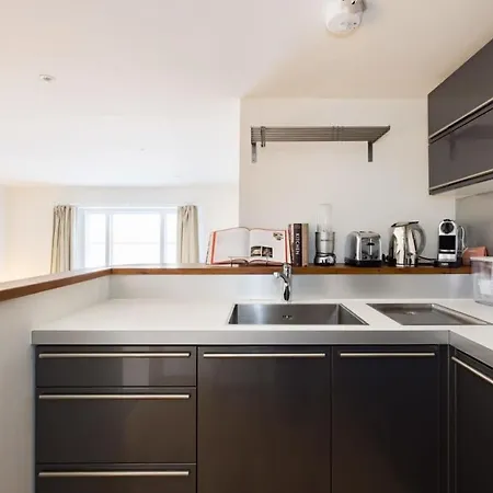 Welcoming Flat With Sauna - Paddington