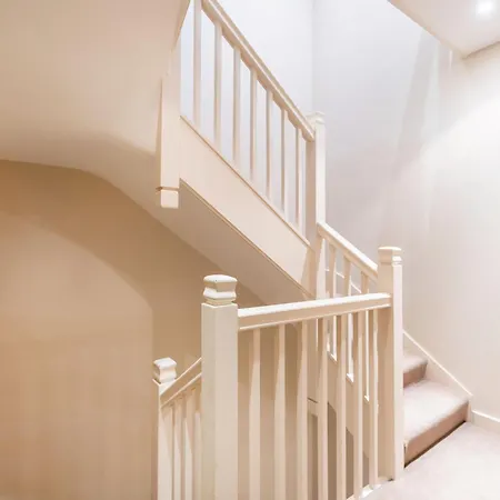 Luxury 6 Bedroom House In Southwick Street Appartement