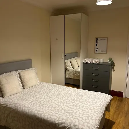 29 Ansell Road Guest house London