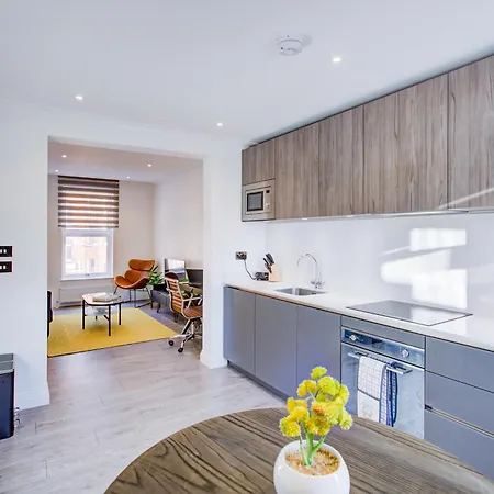 Hybrid Resi - Fulham Near Chelsea And Putney Apartment London
