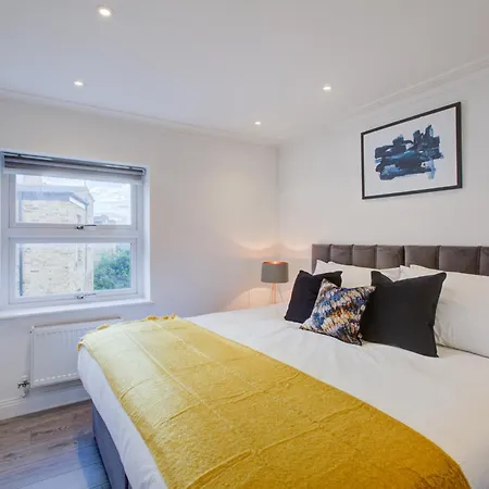 Hybrid Resi - Fulham Near Chelsea And Putney