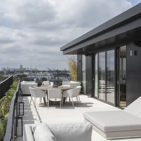 Modern King's Cross Apartment *