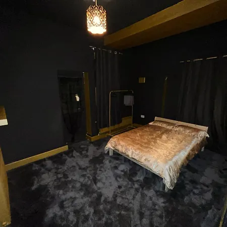 The Chelsea - 2 Bed Haven