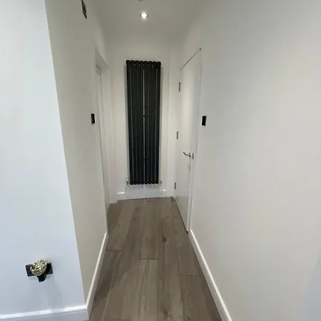 Uppamost London Luxury 2 *