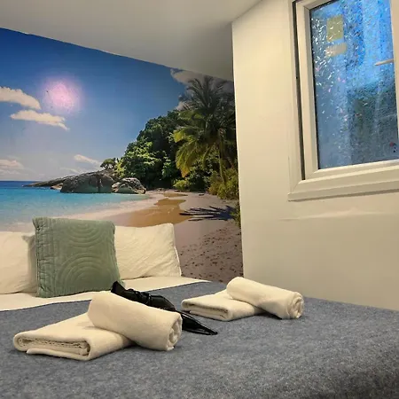 홈스테이 Comfy Private Bedrooms Near Euston,