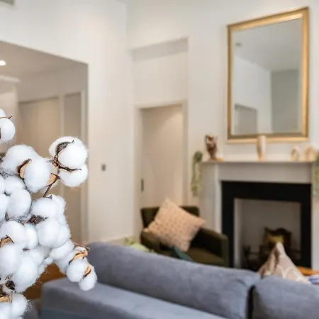 Welcome Mayfair Apartment
