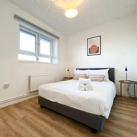 2 Bed Flat- Belsize Park Lägenhet