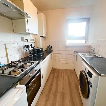 2 Bed Flat- Belsize Park Lägenhet