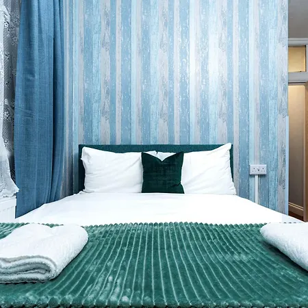Hotel Lancaster Court 3*