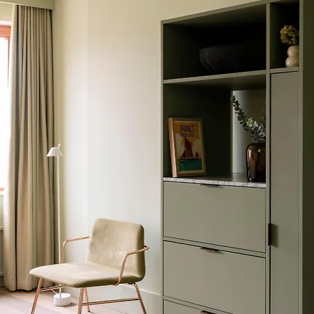 Hotel Locke At Broken Wharf 4*