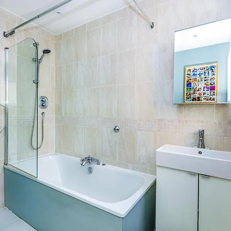 Fantastic Edwardian 3br House W Gdn, Kensal *
