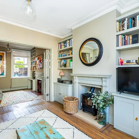 Fantastic Edwardian 3br House W Gdn, Kensal London