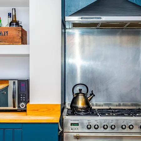 Fantastic Edwardian 3br House W Gdn, Kensal * London