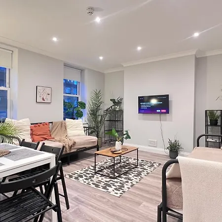 Beautiful In Camden Town Apartment *