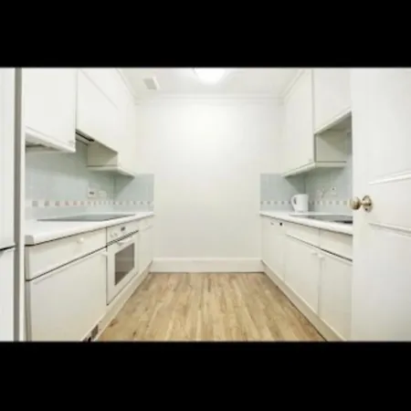 Apartment Oxford Street Two Bed London