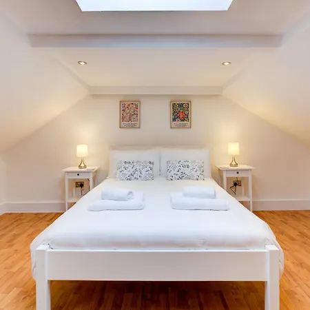 Wonderful Two-bedroom *