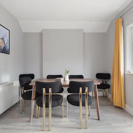 Oasis: Modern Haven Near Tube & Park Edgware