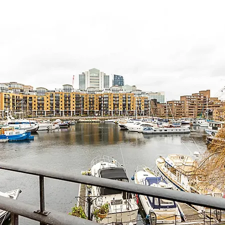 Apartment Charming In St Katharine Docks *