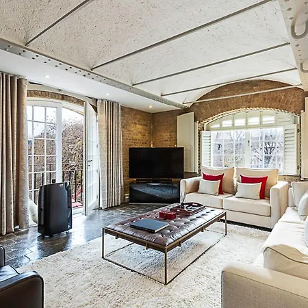 Charming In St Katharine Docks *