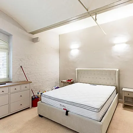 Apartment Charming In St Katharine Docks *
