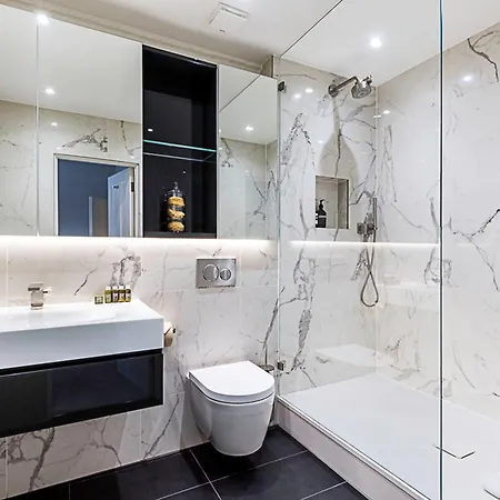 Charming In St Katharine Docks * London
