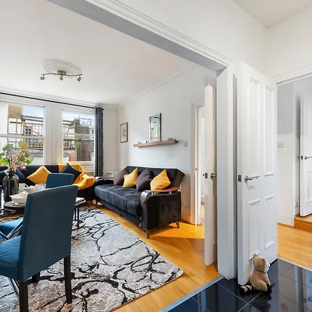 Modern Living In The Heart Of Covent Garden! No Lift 6Bc Appartamento Londra